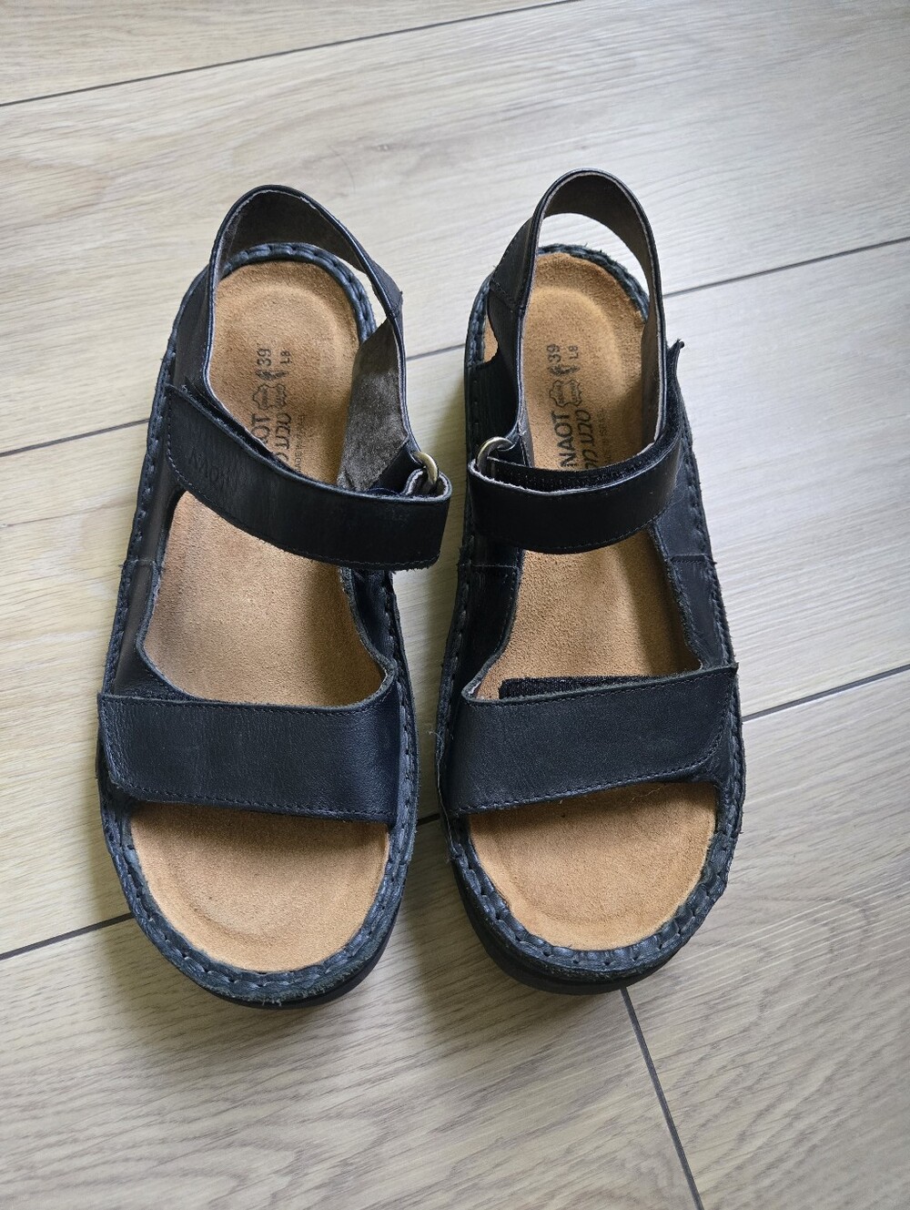 Naot Karenna Sandals Size 8